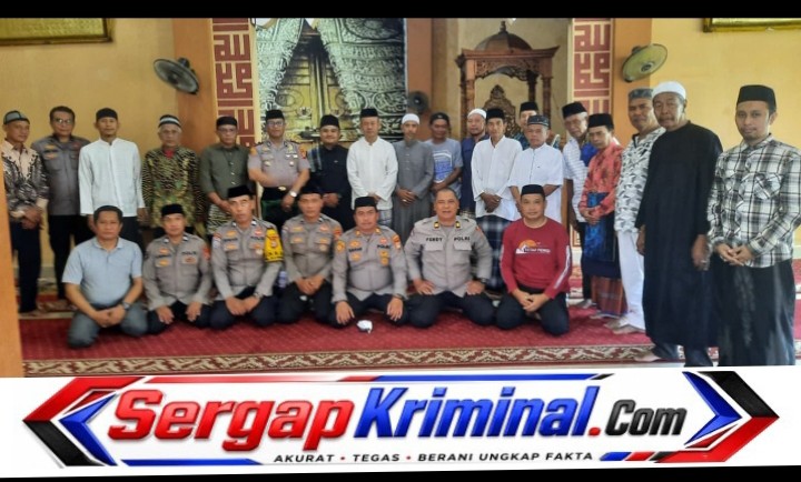 Kapolsek Tamalate Laksanakan Safari Jumat, Pentingnya Sinergi Antara Tokoh Agama, Instansi Pemerintahan dan Penegak Hukum di Masing-Masing Wilayah